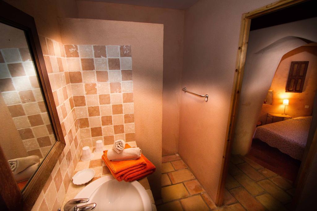 La Colombiere Du Chateau Saint-Laurent-du-Verdon Oda fotoğraf